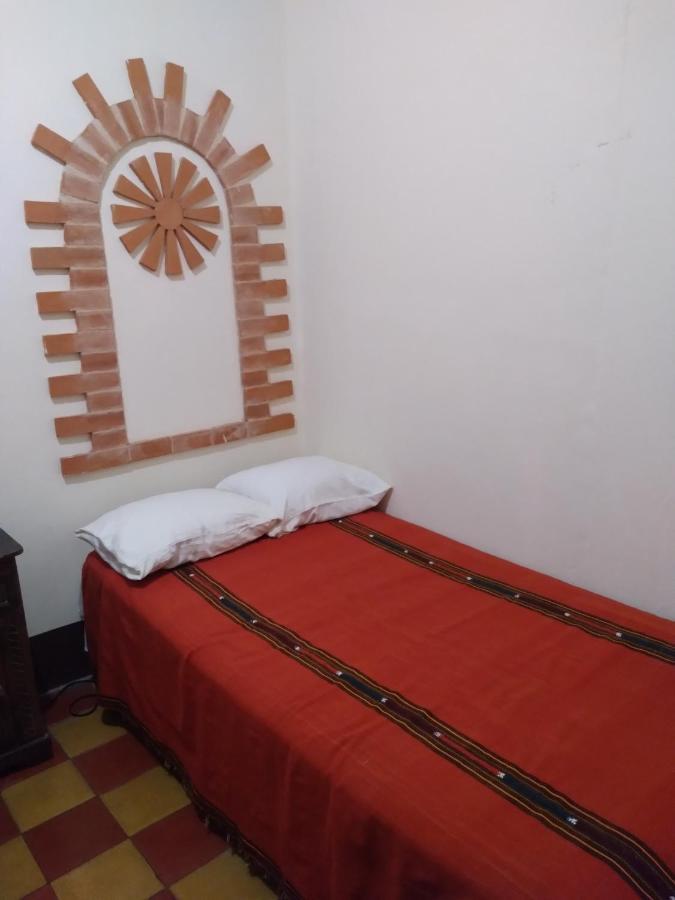 Hotel Acatenango Inn Antigua Bagian luar foto
