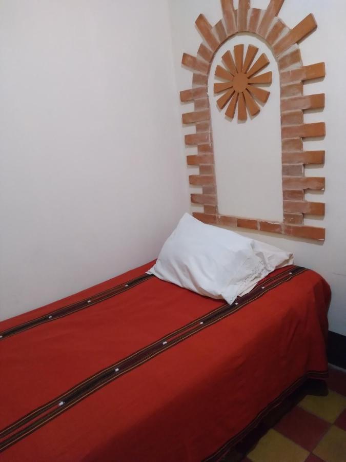 Hotel Acatenango Inn Antigua Bagian luar foto