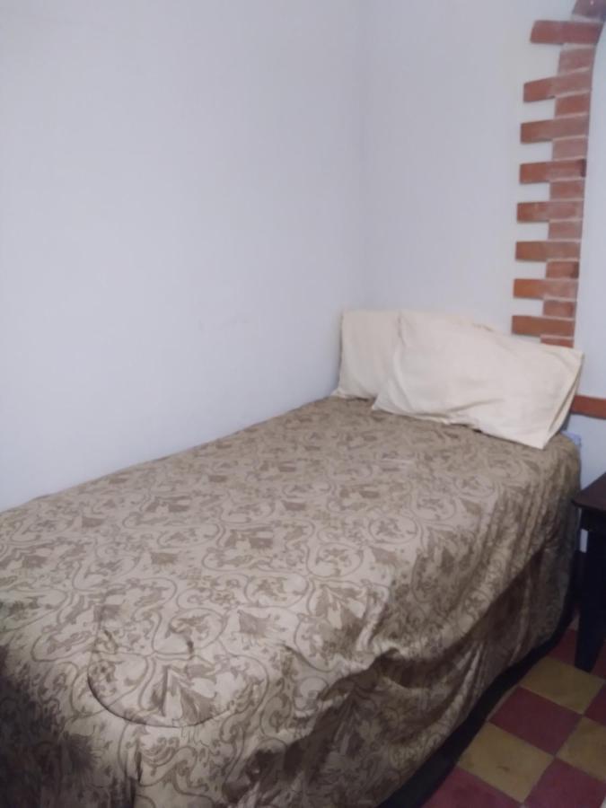 Hotel Acatenango Inn Antigua Bagian luar foto