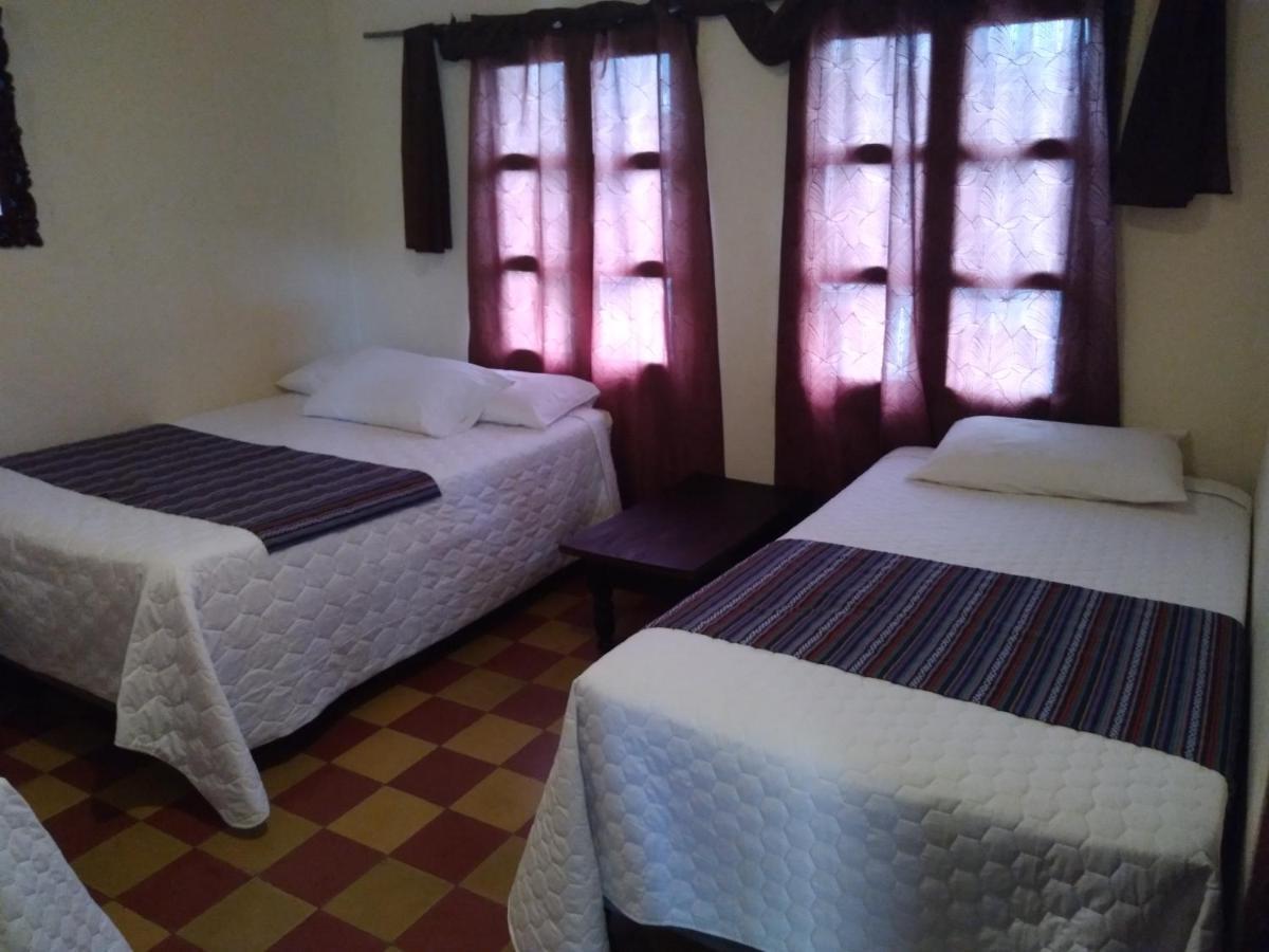 Hotel Acatenango Inn Antigua Bagian luar foto