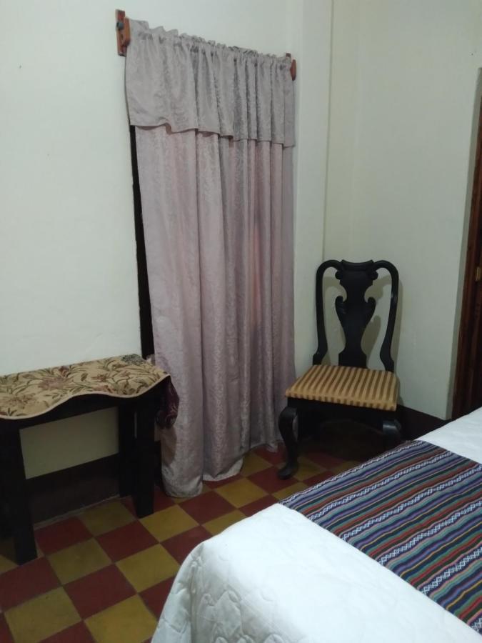 Hotel Acatenango Inn Antigua Bagian luar foto
