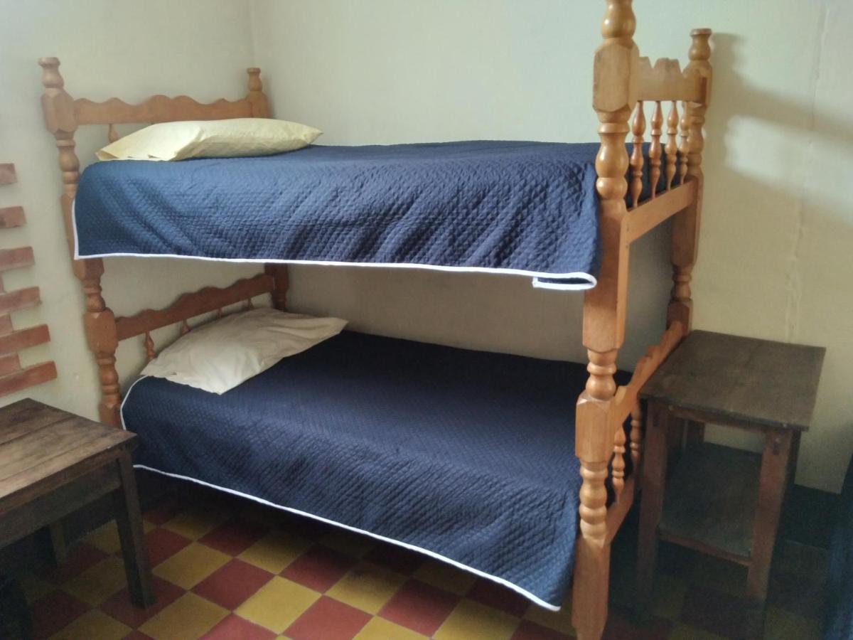 Hotel Acatenango Inn Antigua Bagian luar foto