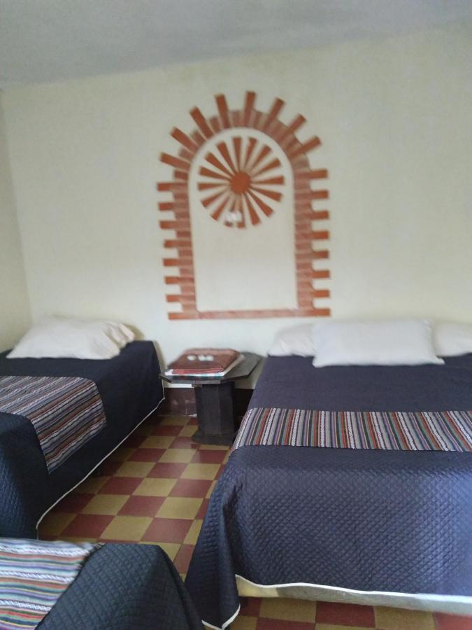 Hotel Acatenango Inn Antigua Bagian luar foto