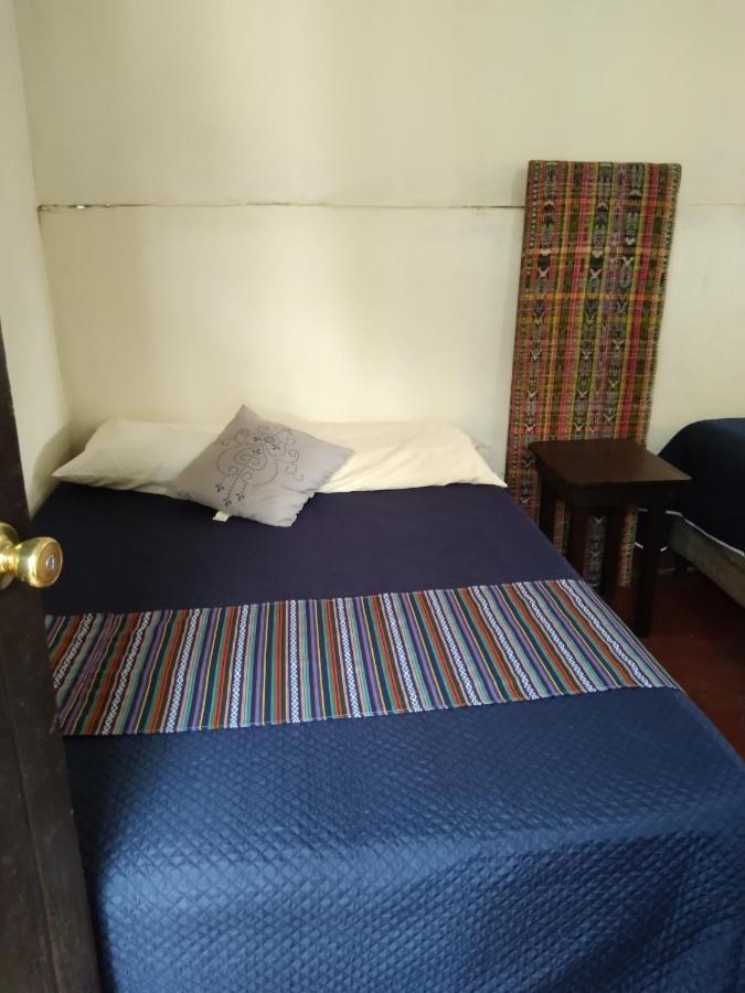 Hotel Acatenango Inn Antigua Bagian luar foto